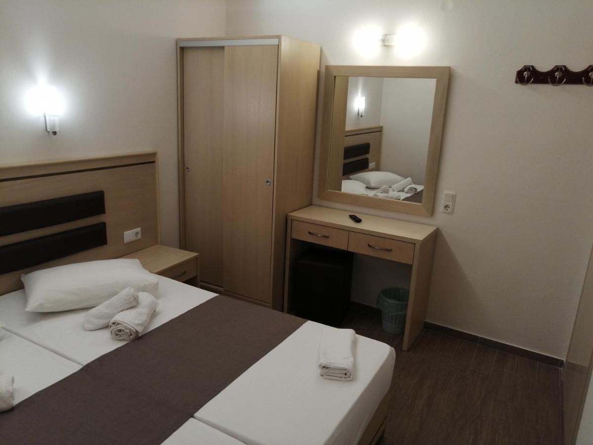 Hotel Katerina Keramoti  Luaran gambar