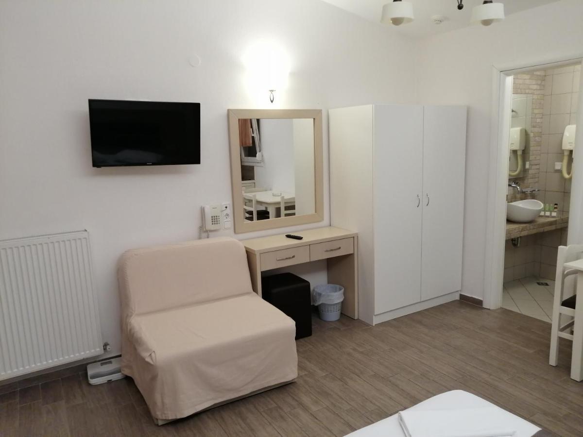 Hotel Katerina Keramoti  Luaran gambar