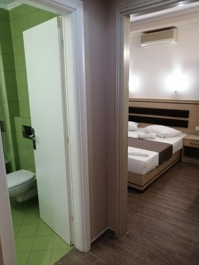 Hotel Katerina Keramoti  Luaran gambar