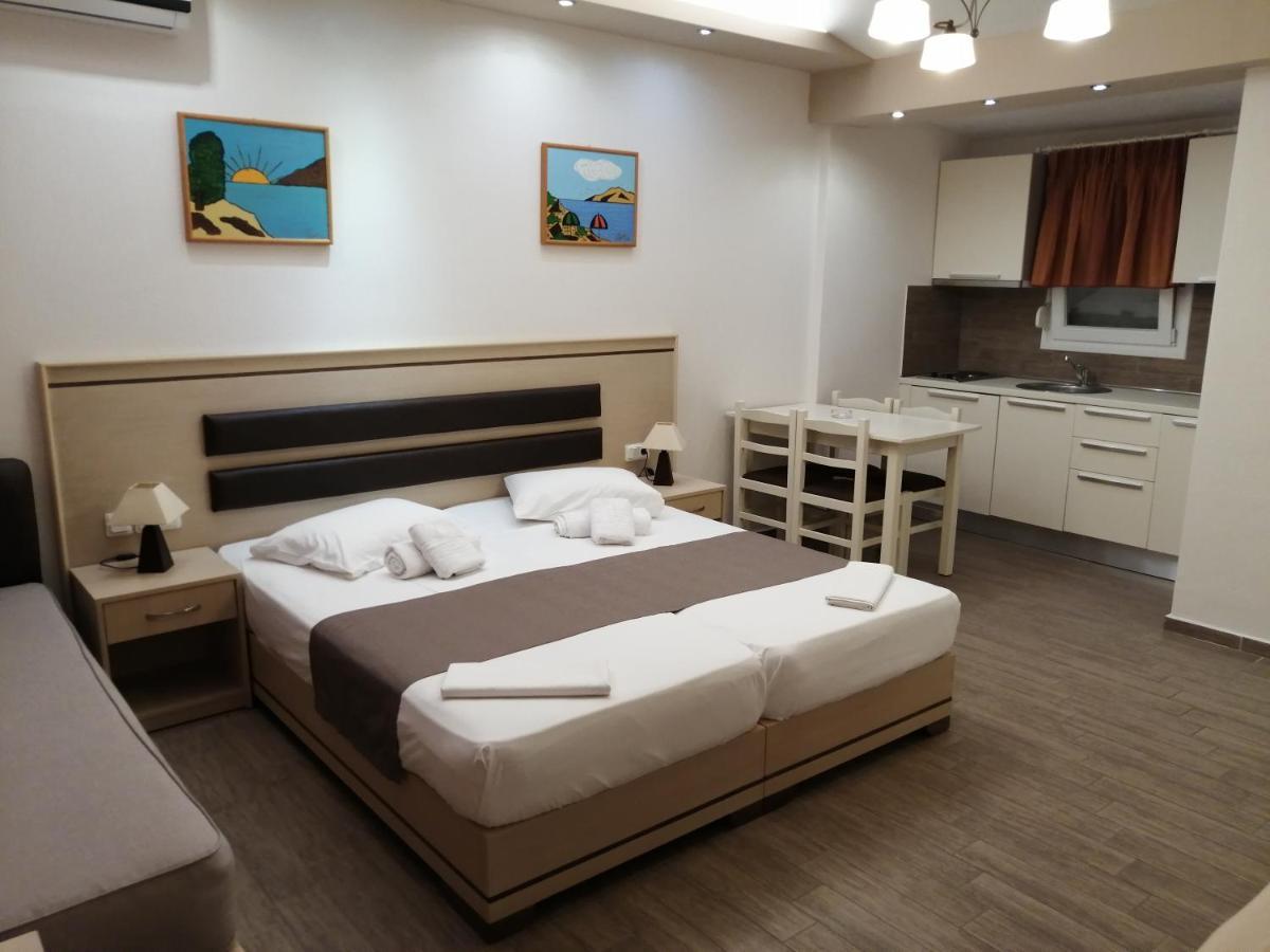 Hotel Katerina Keramoti  Luaran gambar